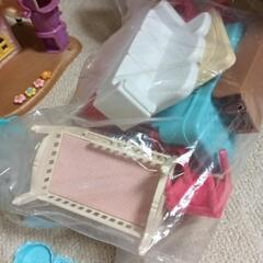ここたま、リカちゃんハウスの家具、キティちゃんキッチン、音の鳴るステッキまとめ売りの画像