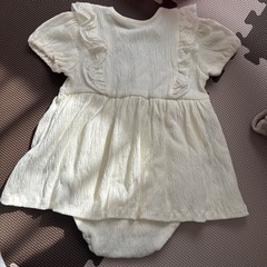 新品ベビー   ワンピ風ロンパ  80  の画像