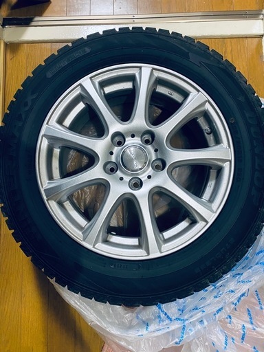 スタッドレスタイヤとホイールセット