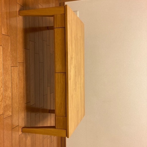 センターテーブル