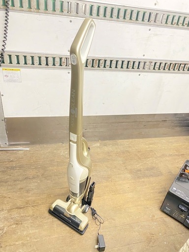 スティッククリーナー AXELCLEAN ゴールド AQC-LX1F(N) [サイクロン式 /コードレス] 2021年式