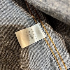 ジーンズ　デニムジャケット　の画像