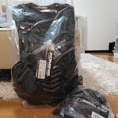 【新品未使用】ボディ・ひざプロテクターの2点セット（コミネ・ラフ...