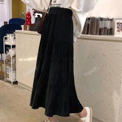 ブラックティアードスカート