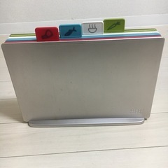  まな板4個セットの画像