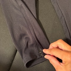 adidasの画像