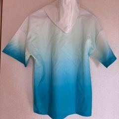 【着用1回美品】メンズLサイズ　上下セット　半袖　パーカー　ハーフパンツ　セットアップ　ショートパンツ　グラデーション　接触冷感　ジャージの画像