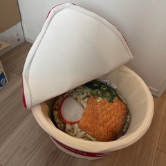 カップ麺型ペットハウス　犬猫用の画像