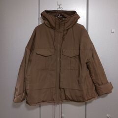 ブルゾン　ダウン　