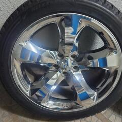 ダッジチャージャー純正245/45r20スタッドレスの画像