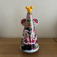 ディズニー　クリスマスツリー缶