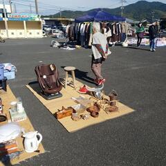 リサイクル家電、衣類の画像