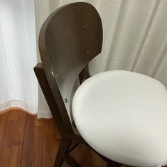 貞刈椅子製作所　回転ハイチェア2脚セットの画像