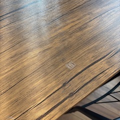 テーブル
の画像