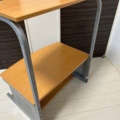 パソコン台　棚　キャビネットの画像