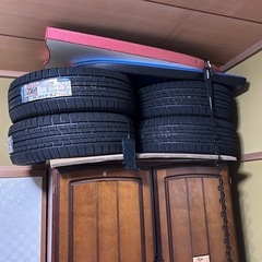 215/65R16⭐️未使用スタッドレス⭐️激安⭐️タイヤのみ14年制 の画像