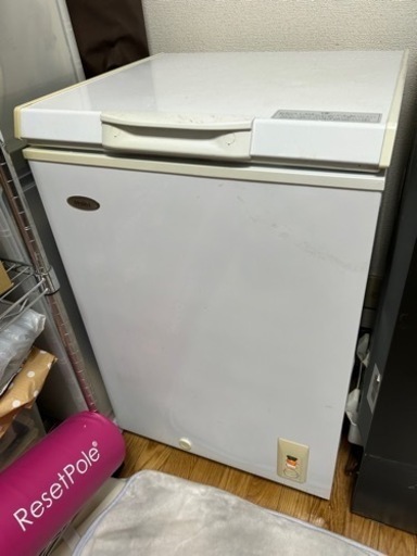 冷凍庫　（上開き）　引き取り限定