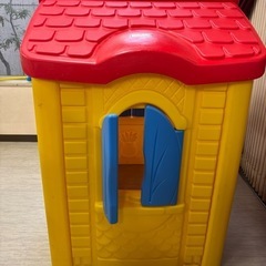 大型子どもの家の画像