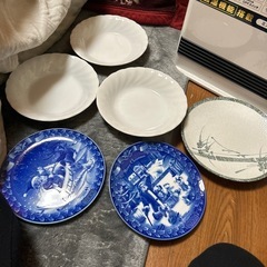 食器の画像