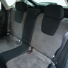 スバル インプレッサ 　ハッチバック　２．０ｉ－Ｓ　入庫いたしました！の画像