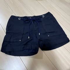 コムサ　ショートパンツ