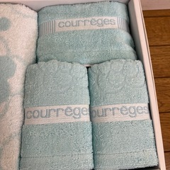 クレージュ　タオルセット
の画像