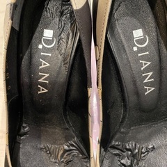 DIANA ダイアナ靴24.5の画像