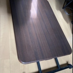 ガス式昇降式テーブルの画像