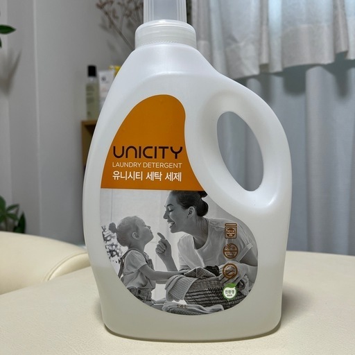 ユニシィティ　液体洗濯洗剤\n