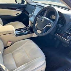 トヨタ 210系クラウン ロイヤルサルーンG 黒ブラック　ガソリンの画像