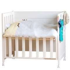 年内限定お値引き！ベビーベッドの画像