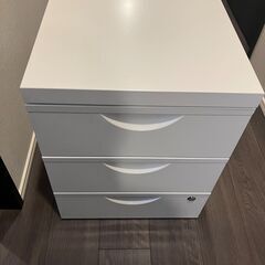 IKEA デスクワゴン（引き出し）