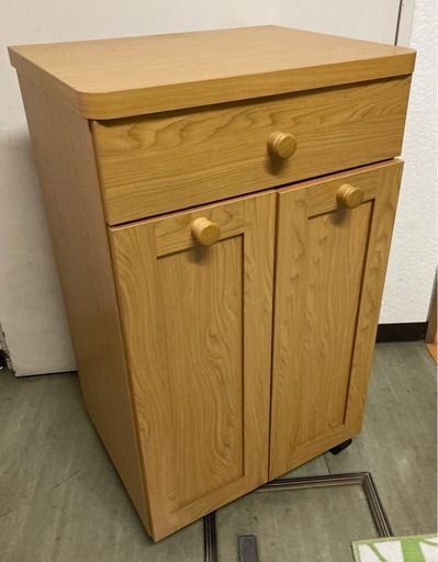 家具調ダストボックス