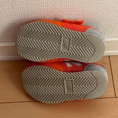 ニューバランス　ベビー靴の画像