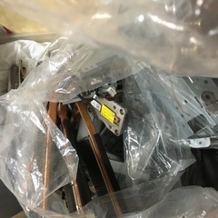 パソコン金属、配線、ファン