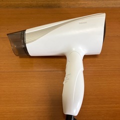 ドライヤー2個の画像