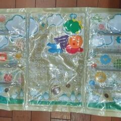 水と空気の知育マットの画像