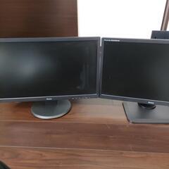 22インチモニター
