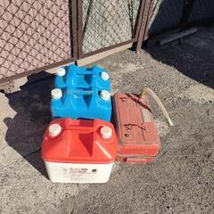 灯油　携帯缶　ガソリン　燃料　暖房　ストーブ　ヒーター　ファンヒーター　バイク　トラクター　農機具　草刈機りにの画像