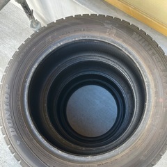215/55r17 スタッドレスタイヤの画像
