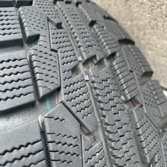 スタッドレスタイヤ　ホイールセット　16インチ　シエンタ、フリード、フィット、デミオなどにの画像