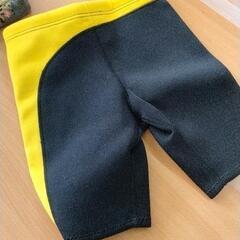 1207-234 ハーフタイプ　ウエットスーツの画像