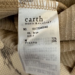 (*^^*)【earth music&ecology】コーデュロイ Vネック長袖の画像
