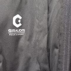 スポーツショップで買ったアウターの画像