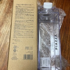 牛乳パック型マルチクリアボトルの画像