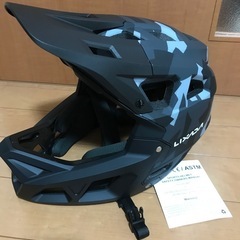 オフロードヘルメット　Lサイズ
