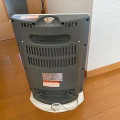 カーボンヒーター　SKJ-S99C 訳ありの画像