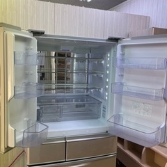 激安販売!! 大型560L!! SHARP 6ドア SJ-XF56T-N 2011年の画像