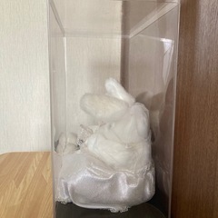 ケース付き うさぎぬいぐるみ ペア ウェディング衣装の画像
