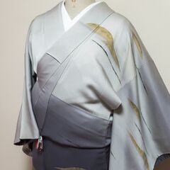 【付下げ】正絹・袷・濃グレーから淡ブルーグレイ・しつけ付き・美デザインの画像